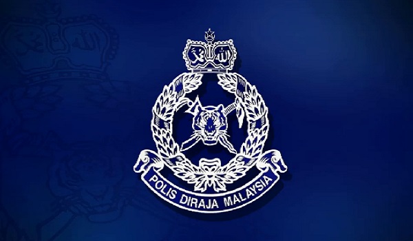 PDRM siasat video keluarga berpakaian seakan istiadat kerabat diraja